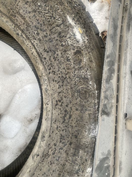 Продам покрышку на фуру