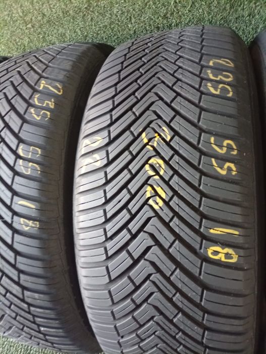 235 55 18 Continental 4 Season