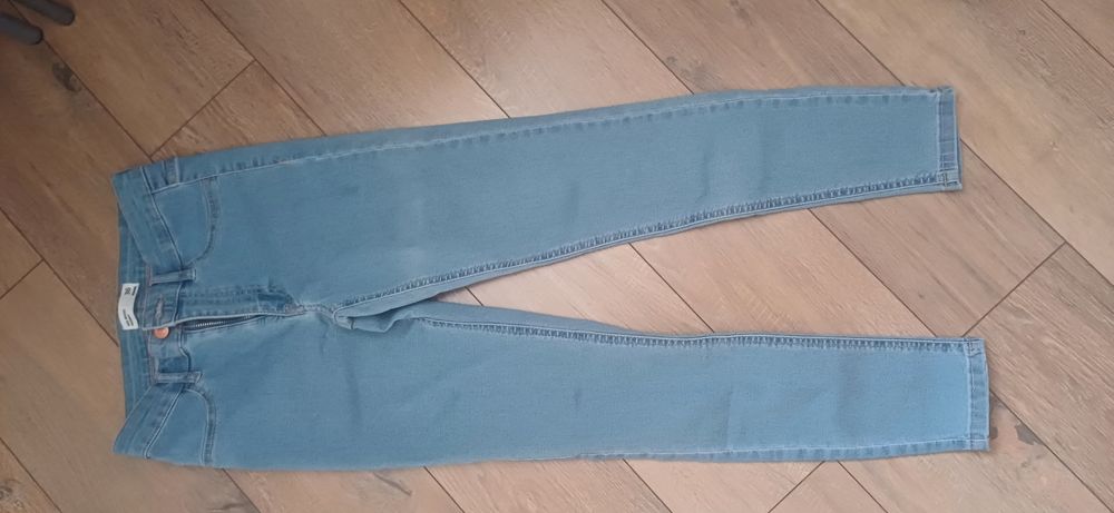 Джинсы рост 146-152см