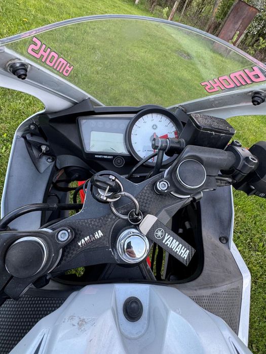 Yamaha yzf r 125