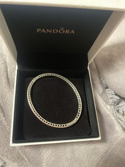 Гривна на Пандора