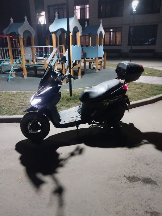 Самурай 200к обмен м8стант или на айфон