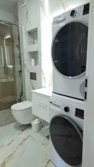 Studio modern, complet utilat și mobilat, balcon, parcare – Don Homes Lake View, Rediu Iași