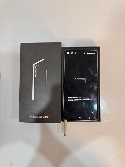Samsung Galaxy S25 Ultra | 256Gb