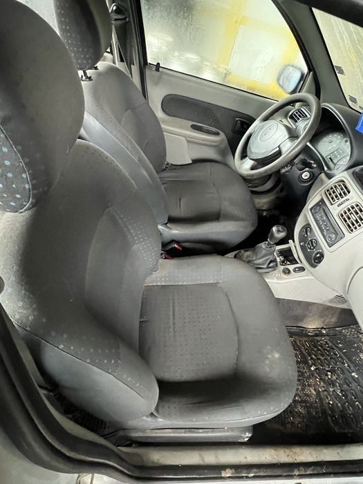 Renault Clio 2 1.6 НА ЧАСТИ