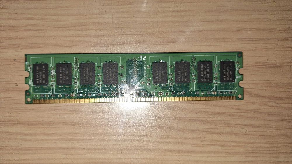 РАМ Памет 1 GB DDR2 800 MHZ
