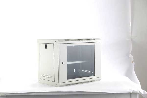 Шкаф за соларни батерии, до 4 броя LIFEPO4 батерии Pylontech и Pytes