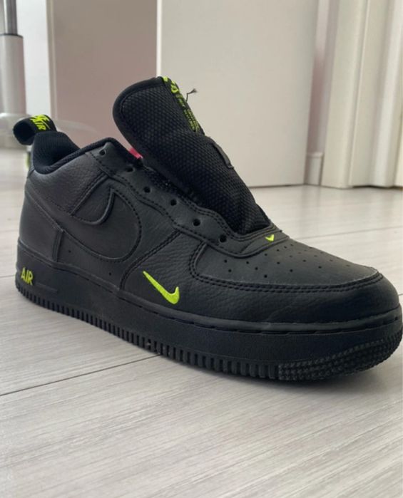 Air force 1 negru cu verde