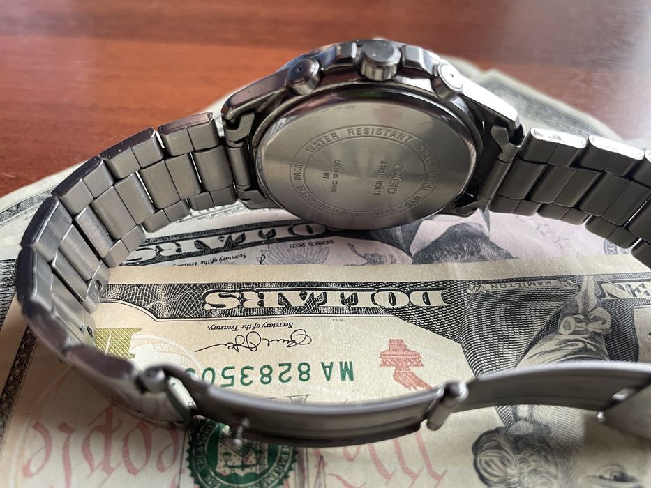 Мужские часы CASIO