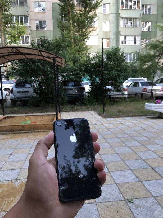айфон 8 без ремонт