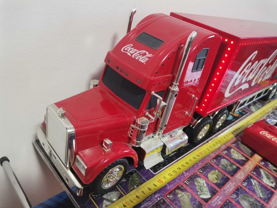 Camion de jucarie Coca cola 1:24