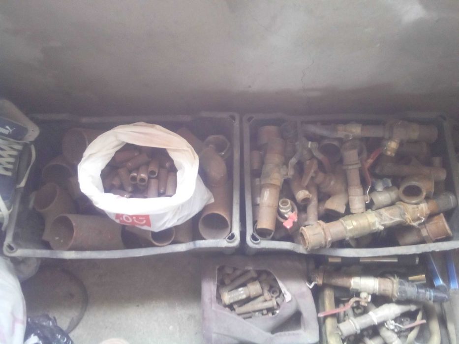 Сгоны контрагаики муфты бочонки отводы стальные