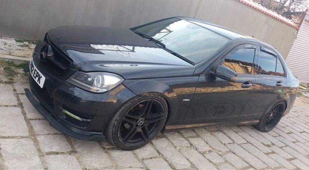 W204 Facelift AMG пакет  C220 На Части 651 двигател