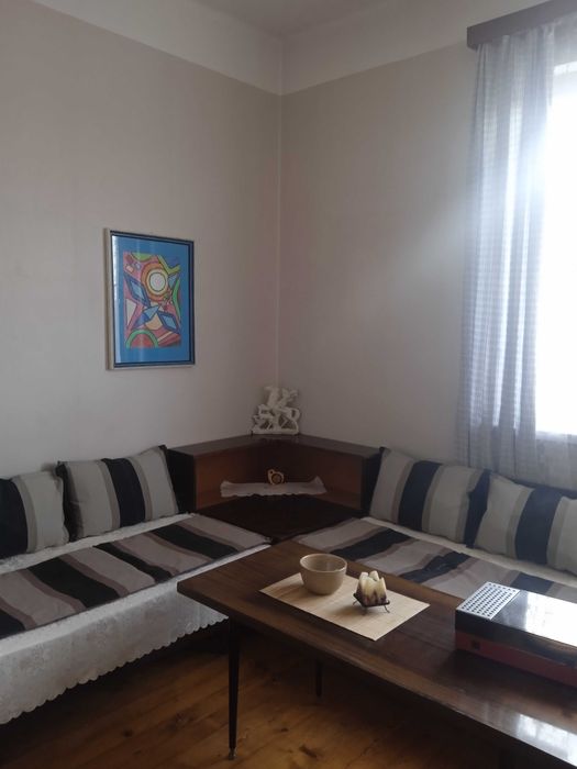 Дава се под наем Едностаен апартамент в София, Център - 45 кв.м за 280.5 € - Снимка #1