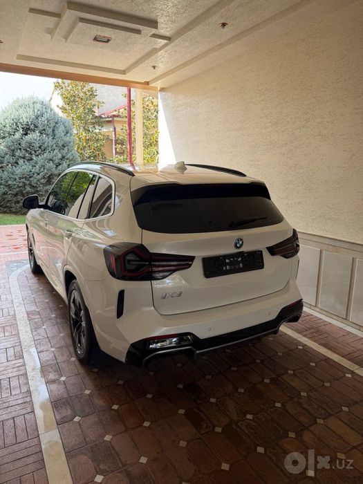 BMW IX3 M sport 2024/2025