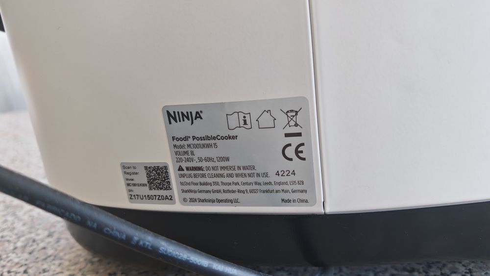 Multicooker Ninja Foodi PossibleCooker 8L (MC1001UKWH) – Stare ca nouă (folosit de ~10 ori)