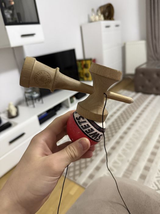 Kendama sweets rosie are grip foarte bun cupele mari  sre balance hol
