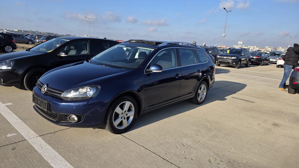 Vw golf 6 DSG panoramic 140 cp !
