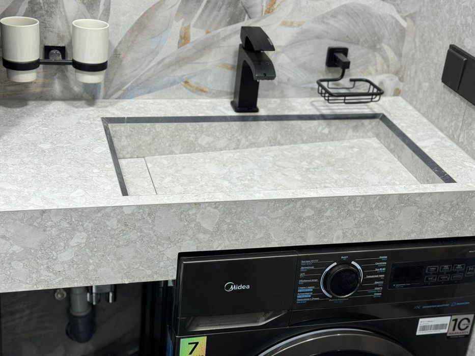 Keramagranitdan rakvina yasimza