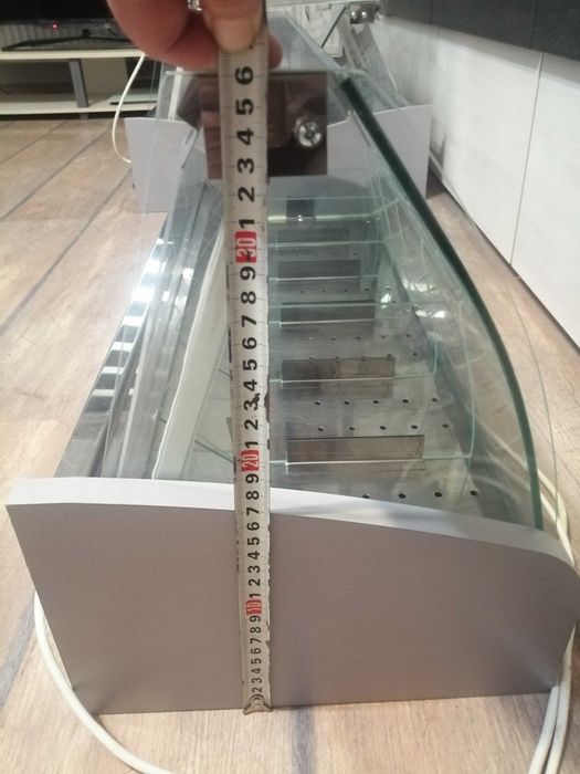 Топла витрина за ядки