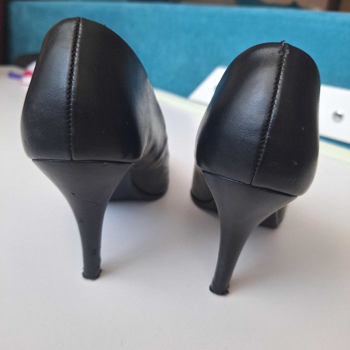 Pantofi eleganți, stilleto