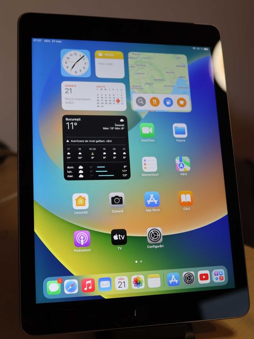 iPad 5 128GB Space Grey