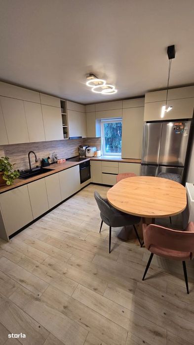 Apartament 3 Camere Modern, 67mp, Etaj Intermediar, Zona Piata Zorilor — fotografia 1