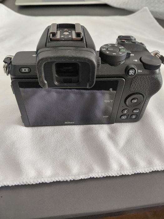 Nikon z50 mirrorless 21MP kit cu obiectiv nikkor z dx 16 -50 mm