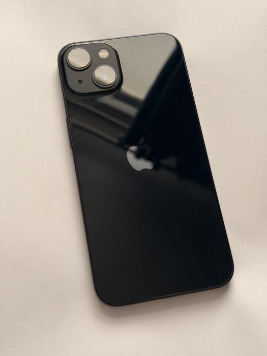 IPHONE 13 в идеальном состоянии