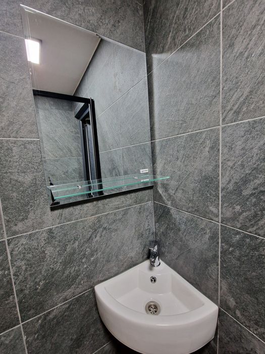 De vanzare garsoniera in bloc de apartamente