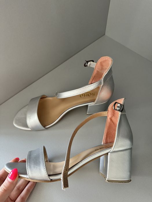 Официални обувки