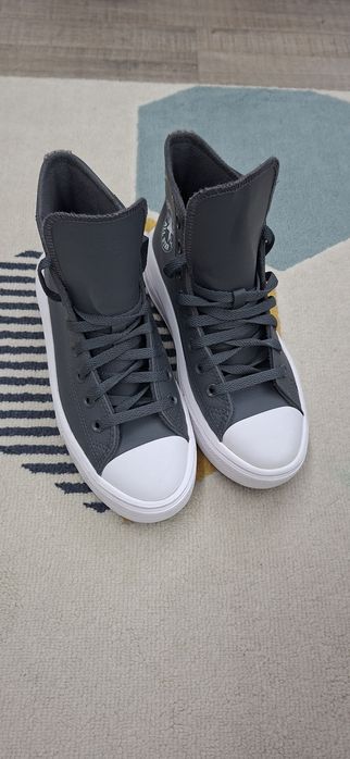 Converse - mărimea 39
