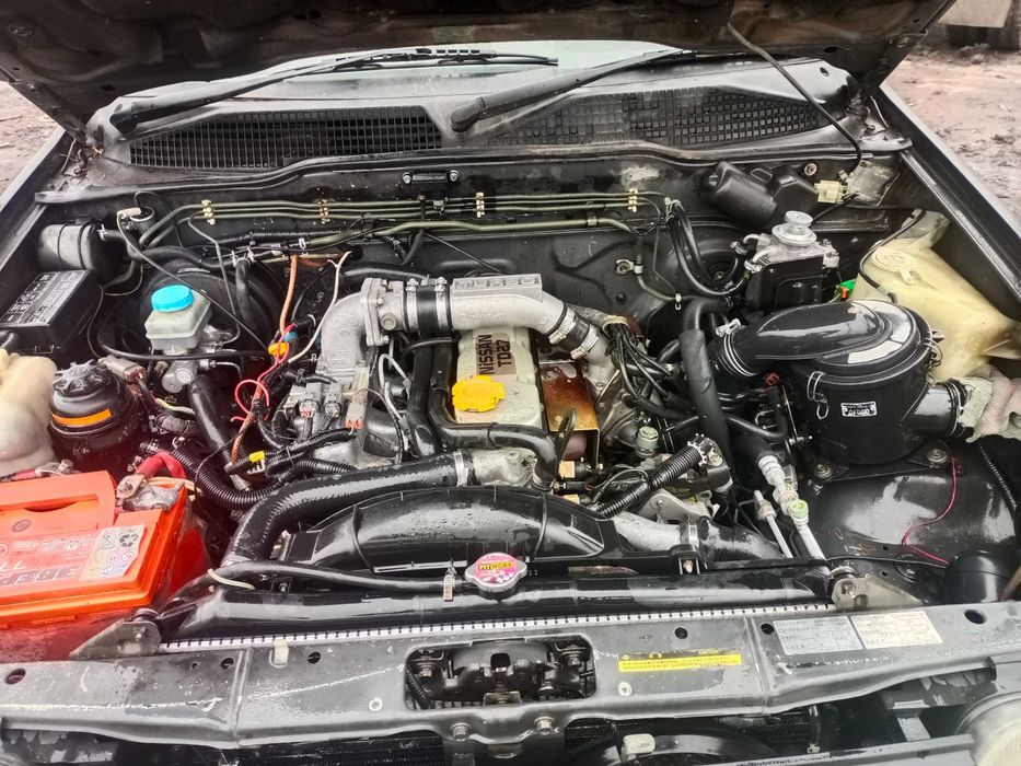 Продам Ниссан мистраль