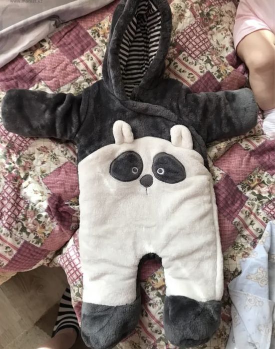 Продам два комбинезона