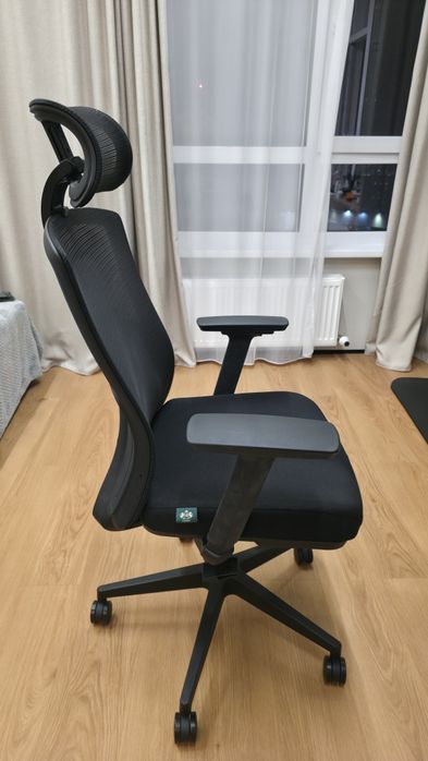 Эргономичное компьютерное кресло
