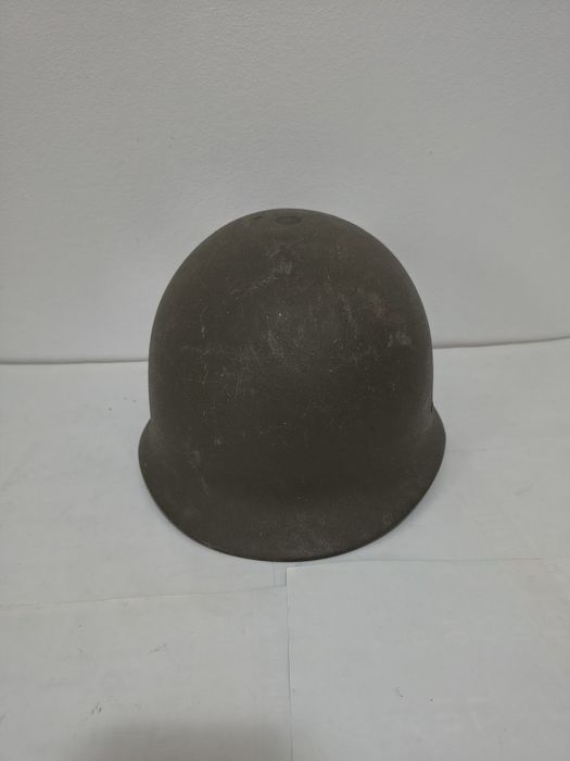 Casca.  militară