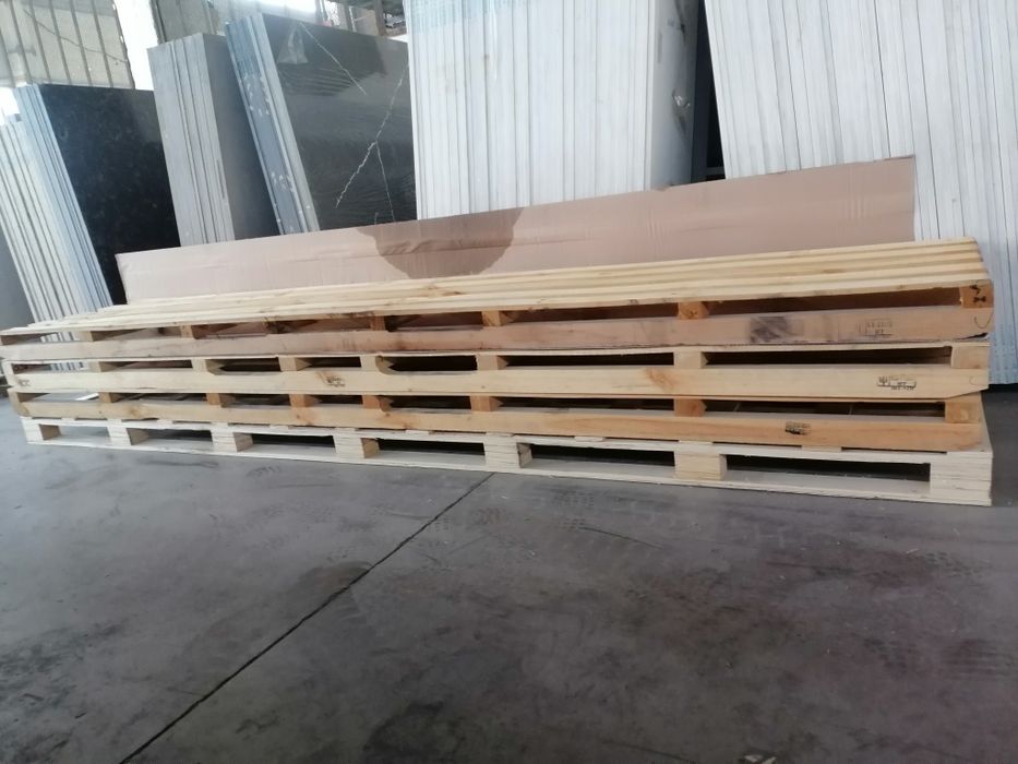 Поддон 3.70 на 700