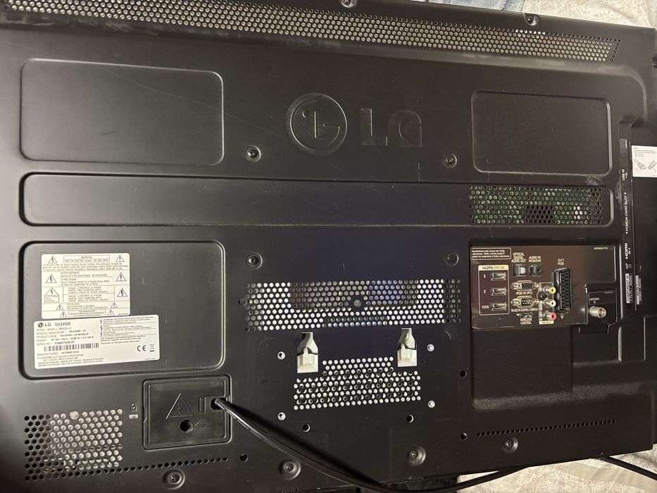Телевизор LG 32 инча