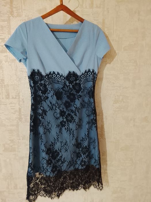 Платья, джинс топик и тд