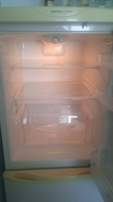 Продам холодильник марки LG