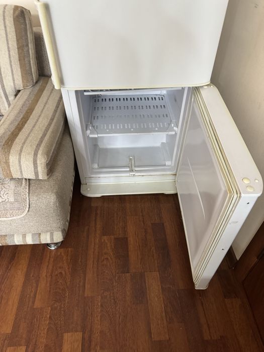 Продам холодильник в рабочем состояннии