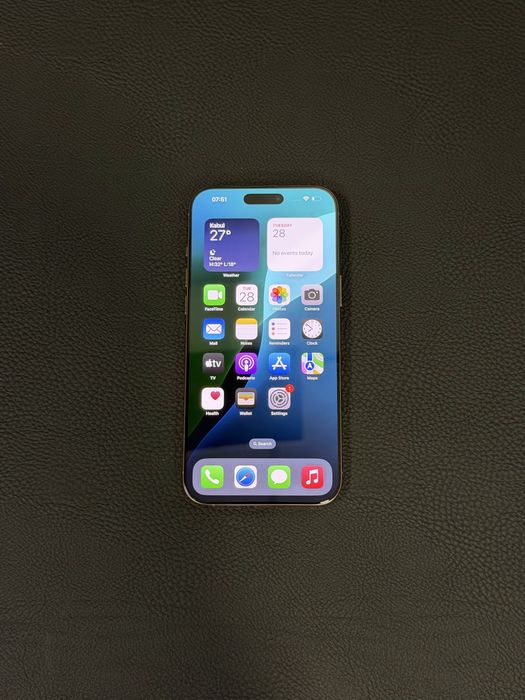 Перфектен iPhone 16 PRO MAX - 100% батерия