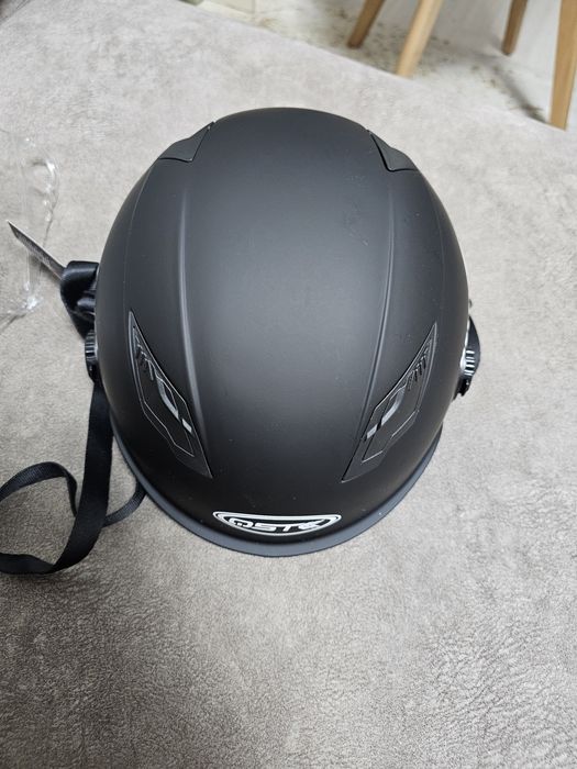 [ Шлем QST Helmet ]