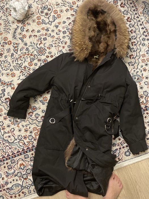 Продам парку длинная