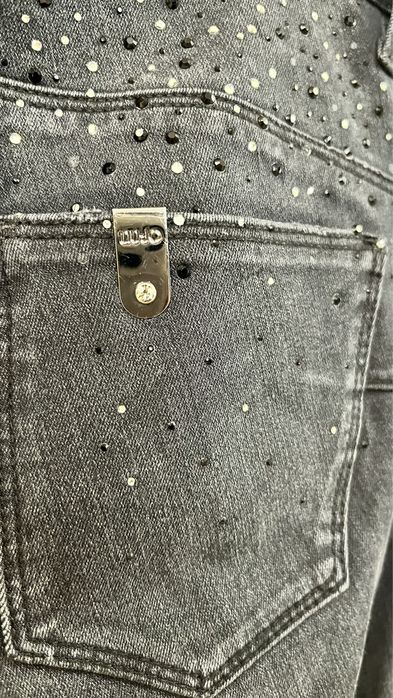 Оригинални дънки с камъни Liu jo