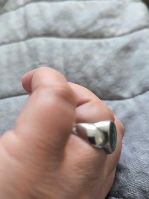 Сребърен пръстен с шарен камък