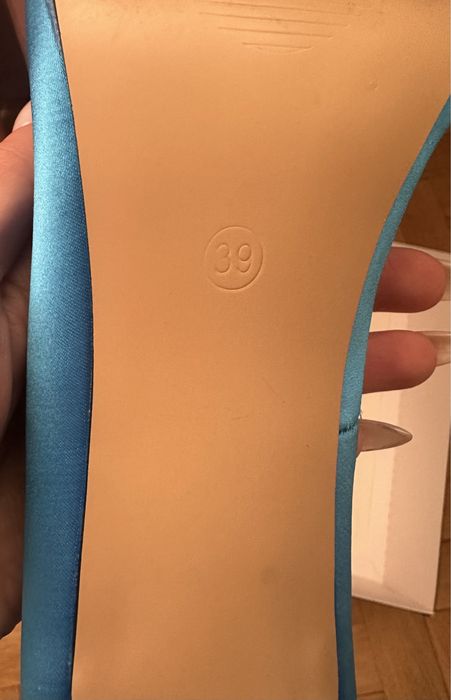 Сатенени токчета