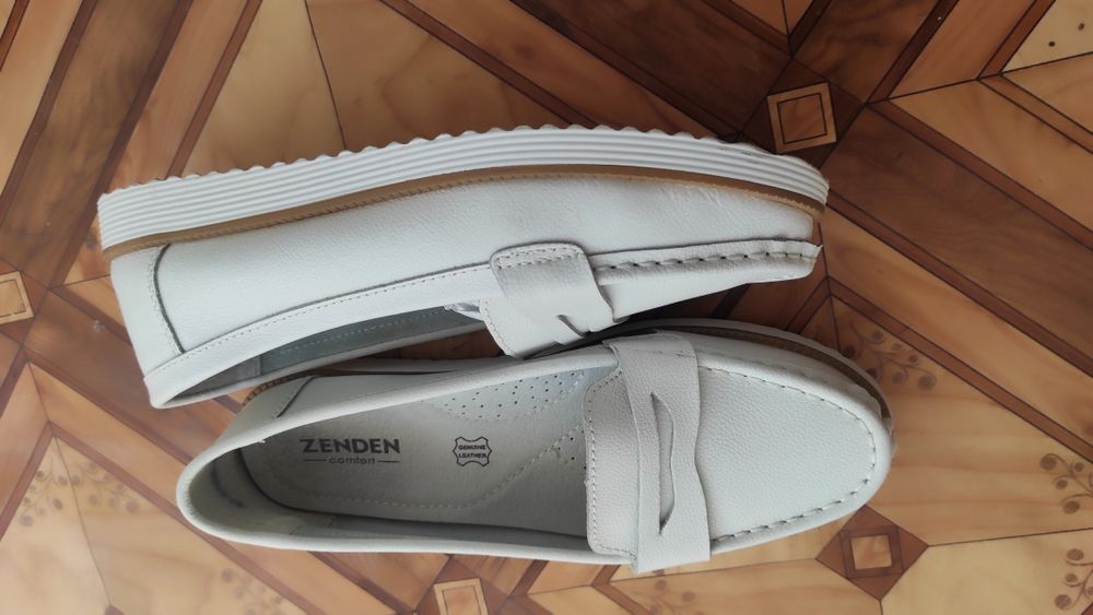 Продам кожаные туфли