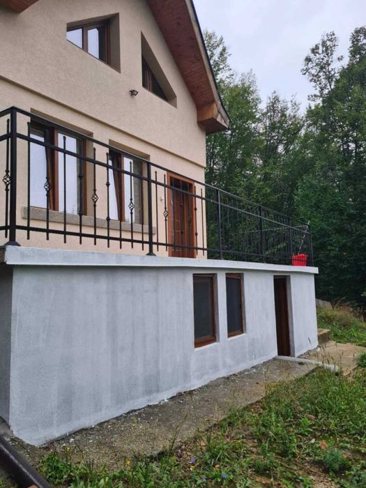 Продава се Къща в Плачковци - 100 кв.м за 650 €/кв.м - Снимка #1