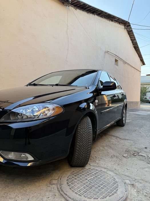 jentra arenda a/t 2020 qora 4- pozitsiya kraska toza